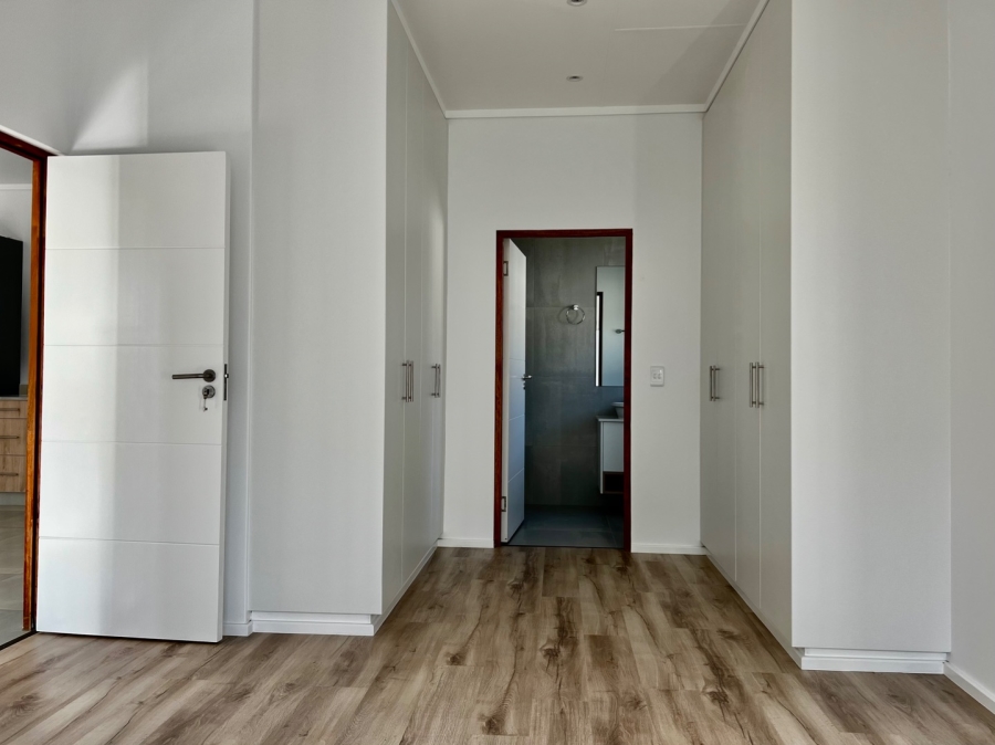 3 Bedroom Property for Sale in Mooikloof Country Estate Western Cape